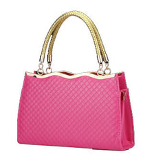 Elegant Quilted Handbag with Chic Metal Chain Handles