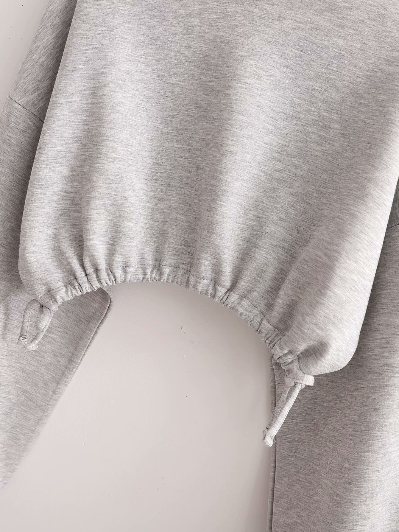 Minimalist Cropped Pullover Sweatshirt