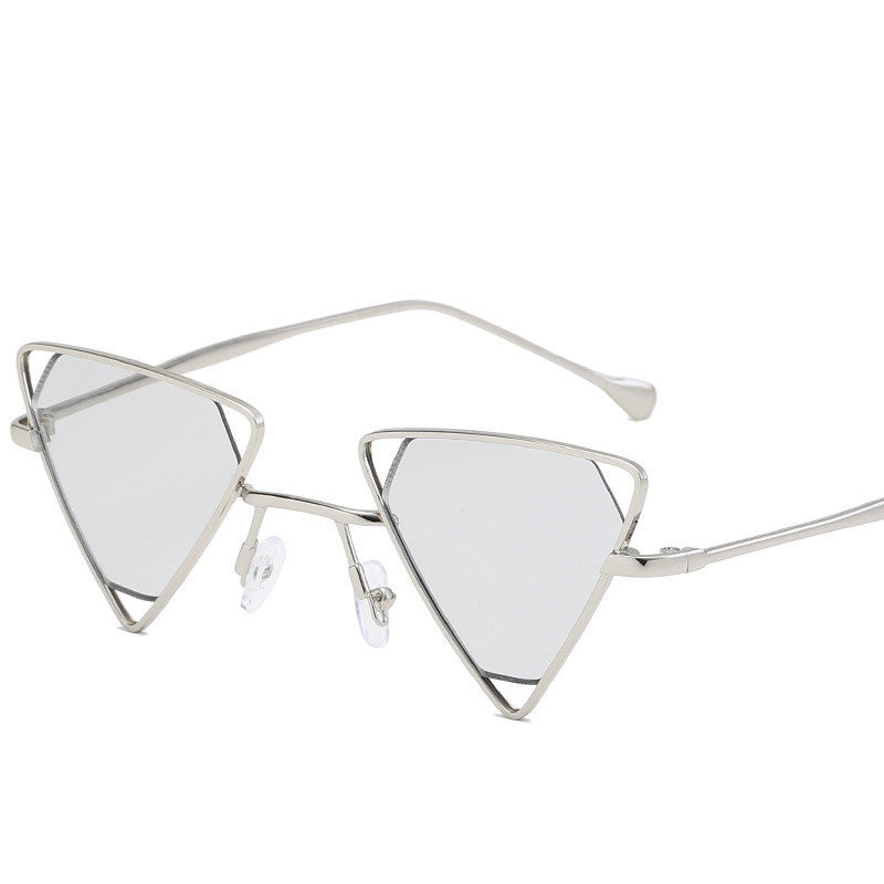 Stylish Triangular Sunglasses with Metallic Frame Design