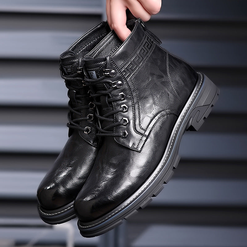 Rugged Leather Lace-Up Work Boots with Durable Sole