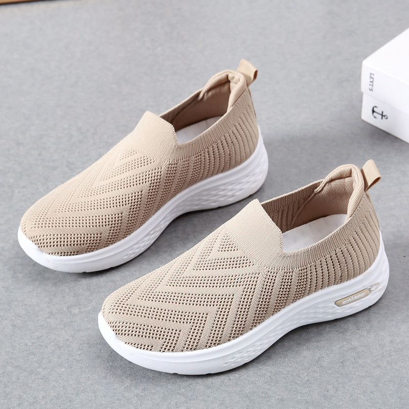 Women's Comfortable Knit Slip-On Sneakers