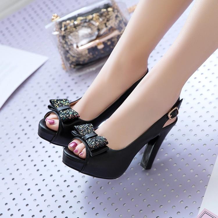 Darling Bow-Detailed Platform Heels: Elegant Evening Style