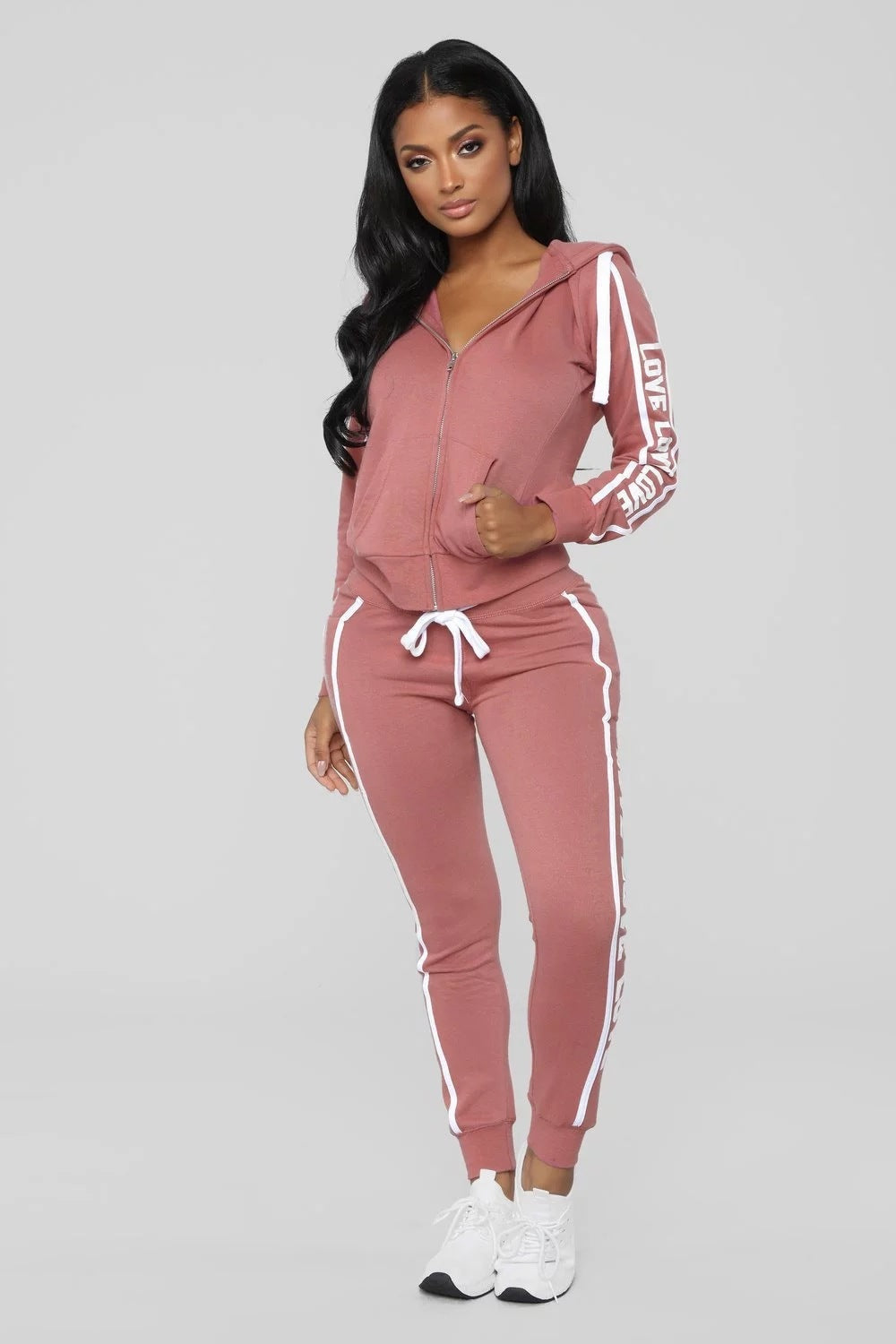 Stylish 2-Piece Athleisure Tracksuit with Graphic Text