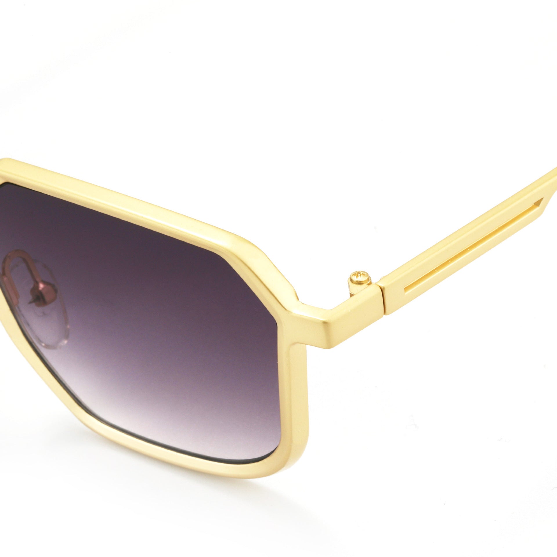 Sleek Geometric Sunglasses with Distinctive Frame Design