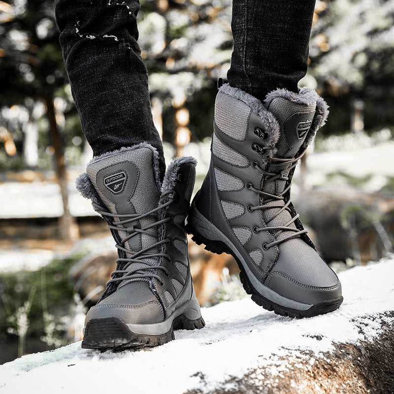 Rugged Snow Boots with Insulated Lining and Durable Traction Sole