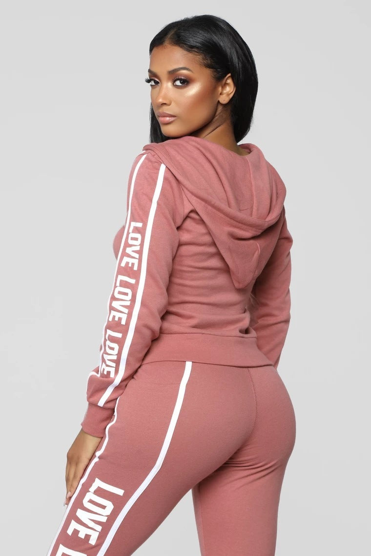 Stylish 2-Piece Athleisure Tracksuit with Graphic Text